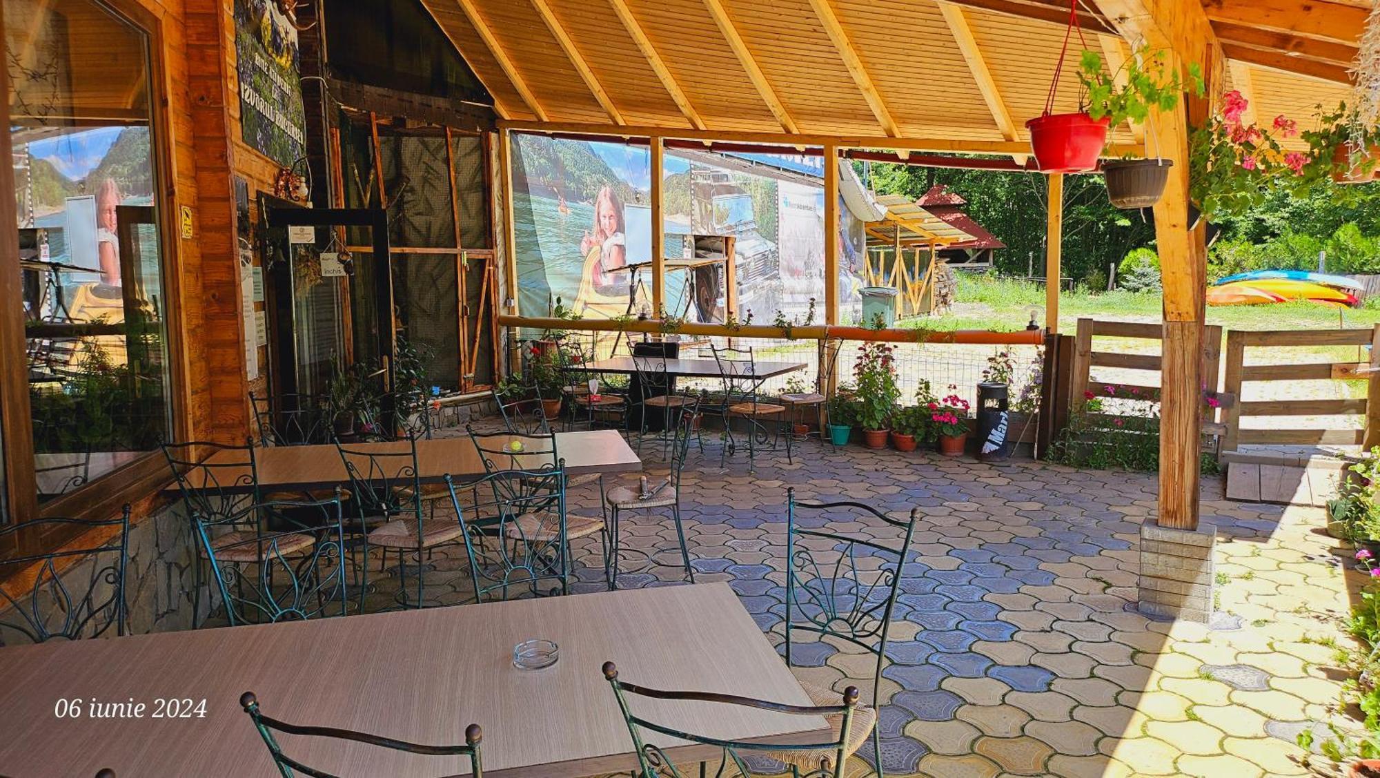 Pensiunea Izvorul Bucuriei Siriu Extérieur photo